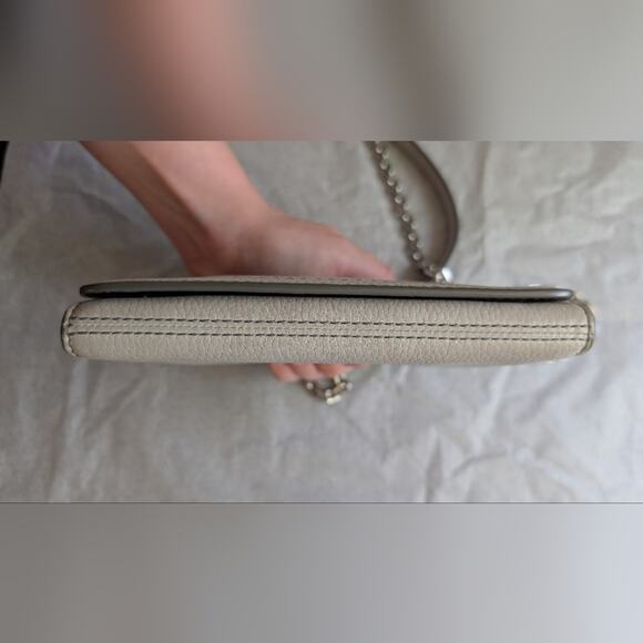 Marc Jacobs Empire City Leather Wallet Crossbody Gray Beige Bag - Picture 11 of 14